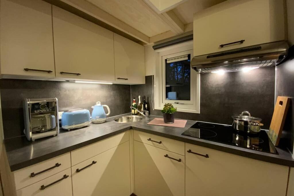 Вілла Tiny House 1E Фарель Екстер'єр фото